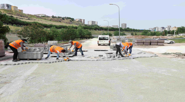 Karaköprü'de üstyapı çalışmaları sürüyor