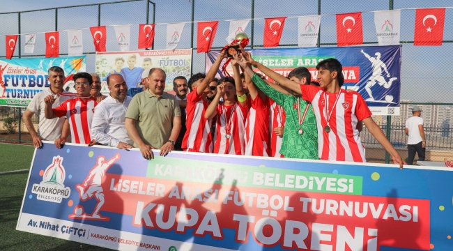 Karaköprü liseler arası futbol şöleni tamamlandı 