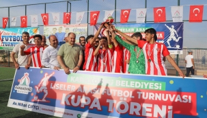 Karaköprü liseler arası futbol şöleni tamamlandı 