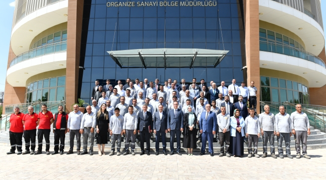 Vali Şıldak OSB'de İncelemede Bulundu, İşçi ve İşverenlerle Bir Araya Geldi