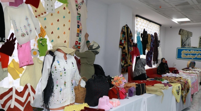 Haliliye Belediyesi İle Üreten Kadınların El Emekleri Sergilendi 