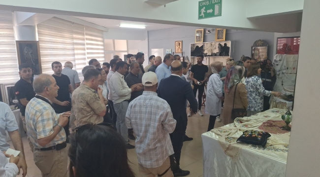 Kursiyerlerin sergisi büyük beğeni aldı 