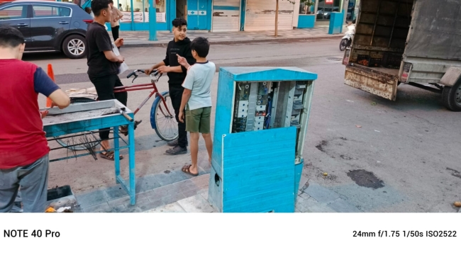 Şanlıurfa'da Açık Kalan Elektrik Panoları tehlike arz ediyor.