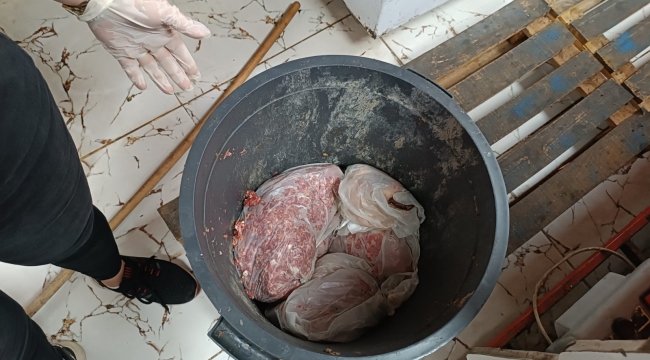 Şanlıurfa'da et yerine tavuk taşlığı yediriyorlar!