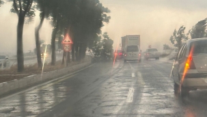 Şanlıurfa'da fırtına ve yağmur etkili oldu 