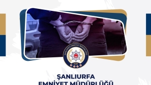 Akçakale'de 12 ayrı dosyadan aranan firari yakalandı