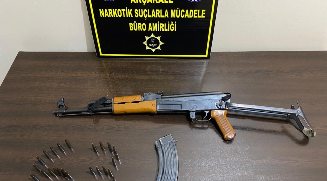 Akçakale'de silah operasyonu!