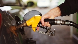 Araç sahiplerini sevindirecek haber: Akaryakıta indirim geliyor