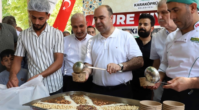Karaköprü Belediyesinden Vatandaşlara Aşure İkramı