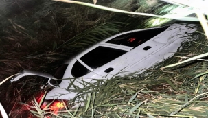Şanlıurfa'da otomobil tahliye kanalına uçtu,1 yaralı