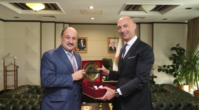UNICEF Heyeti Başkan Gülpınar'ı Ziyaret Etti