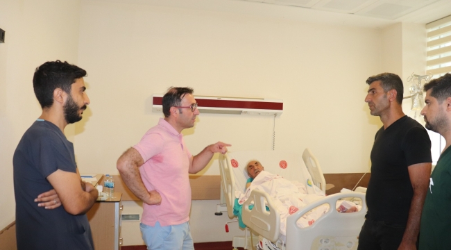 Harran Üniversitesi Hastanesi'nde 93 Yaşındaki Hastaya Başarılı Ercp Operasyonu