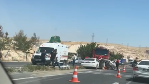 Şanlıurfa'da iki otomobil çarpıştı, 1 ölü 6 yaralı