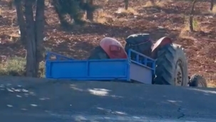 Şanlıurfa'da otomobil traktörle çarpıştı, 3 yaralı