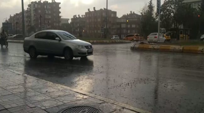 Şanlıurfa'da yazın ortasında sürpriz yağmur!