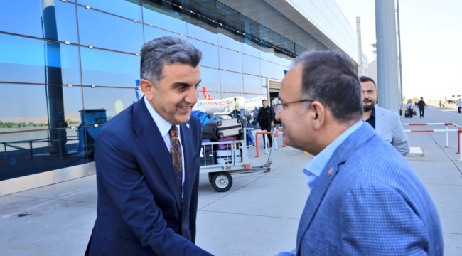 TBMM Başkan Vekili Bekir Bozdağ Şanlıurfa'da