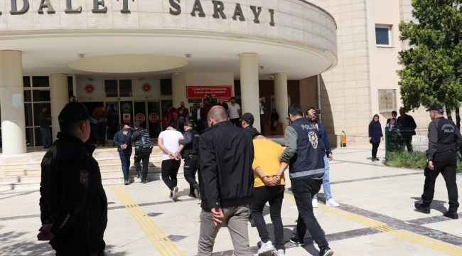 Şanlıurfa'da aranan şahıslara operasyon, 144 gözaltı