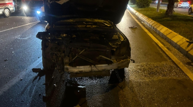 Şanlıurfa'da iki araç  çarpıştı: 2 yaralı