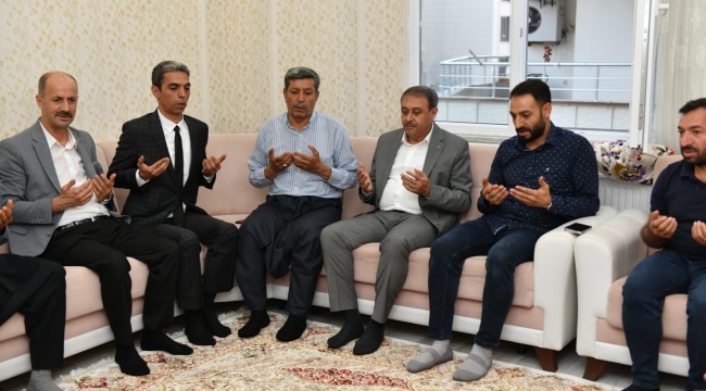 Vali Şıldak, Şehit Ailelerini Ziyaret Etti