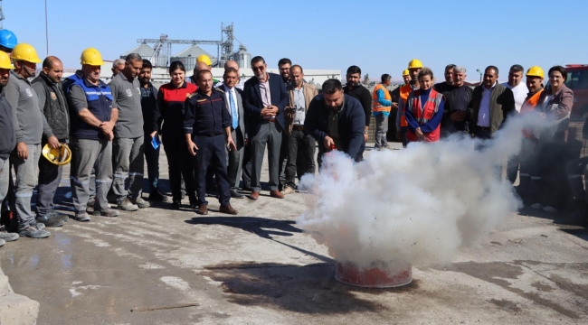 Büyükşehir Personeline Yangına Müdahale Eğitimi Verildi