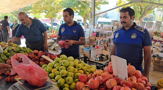 Eyyübiye Semt Pazarlarında Terazi Kontrolleri Yapılıyor
