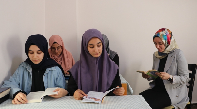 Müftü Demirtaş, ''Kitap Okumak Birinci Önceliğimiz Olmalı''