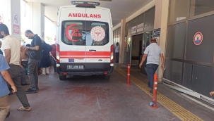Şanlıurfa'da işçi servisi ile otomobil çarpıştı: 3 yaralı