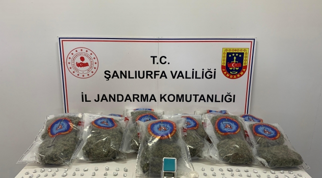 Şanlıurfa’da jandarma uyuşturucu operasyonu, 3 gözaltı