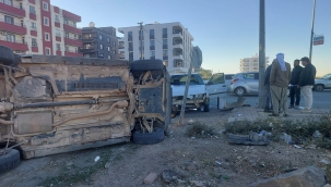 Şanlıurfa'da ki otomobil çarpıştı, 1 yaralı