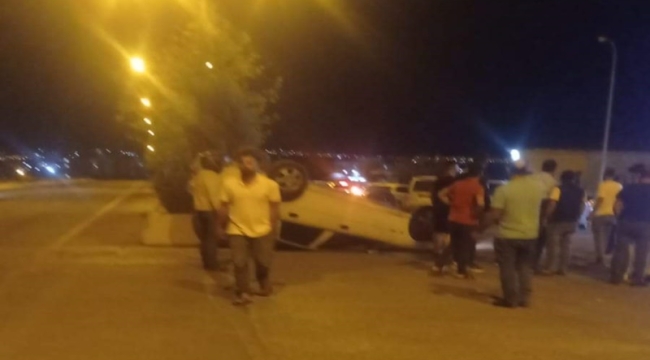 Şanlıurfa'da otomobil takla attı!