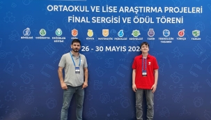 Vali Şıldak başarılı gençleri kutladı 