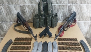Viranşehir'de çok sayıda silah ve mühimmat ele geçirildi