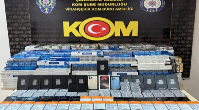 Viranşehir'de kaçak sigara ve cep telefonu ele geçirildi