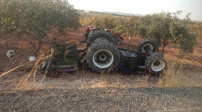 Birecik'te traktörün altına kalan çiftçi hayatını kaybetti