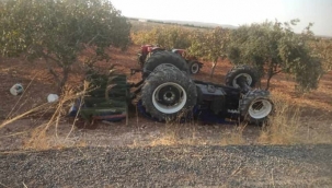 Birecik'te traktörün altına kalan çiftçi hayatını kaybetti