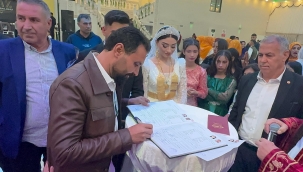 Karakış ailesinin mutlu günü