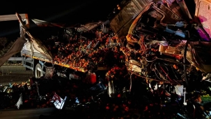 Şanlıurfa'da iki araç çarpıştı 