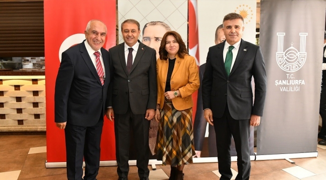 Vali Şıldak, Öğretmenlerle bir araya geldi 