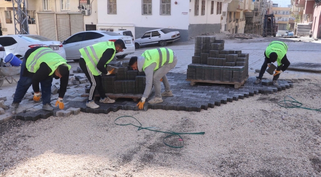 Ahmet Yesevi ve Süleymaniye'de Hummalı Üstyapı Çalışmaları 