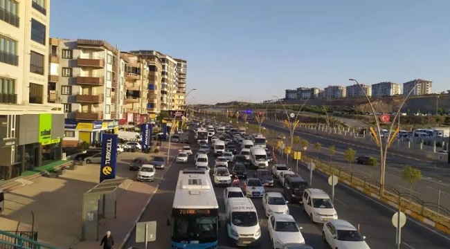 Balıkayağı Bulvarı trafiğe açıldı 