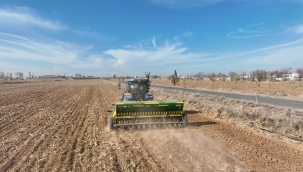 Büyükşehir'den 270 Dönüm Alanda Ekmeklik Buğday Ekimi 