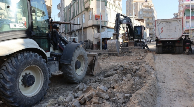 Şanlıurfa Büyükşehir Belediyesi Suruç'un Yollarını Yeniliyor