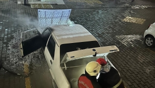 Şanlıurfa'da park halindeki otomobil yandı