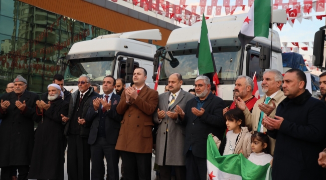 Şanlıurfa'dan Suriye'ye insanı yardım malzemesi gönderildi 