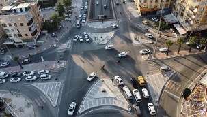 Uçaksavar kavşağında trafiğe rahatlatan çalışma 