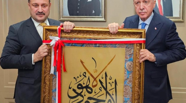 Cumhurbaşkanı Erdoğan, Şanlıurfa'da Belediye Başkanı Gülpınar ile Buluştu