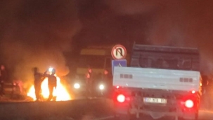 Eyyübiye'de elektrik protestosu yol kapattırdı