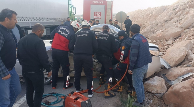 Eyyübiye'de tır ile otomobil çarpıştı!