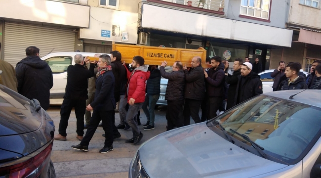 Karaköprü'de anne ve kızları göz yaşlarla toprağa verildi