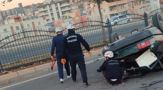 Şanlıurfa'da otomobil takla attı: 2 yaralı 